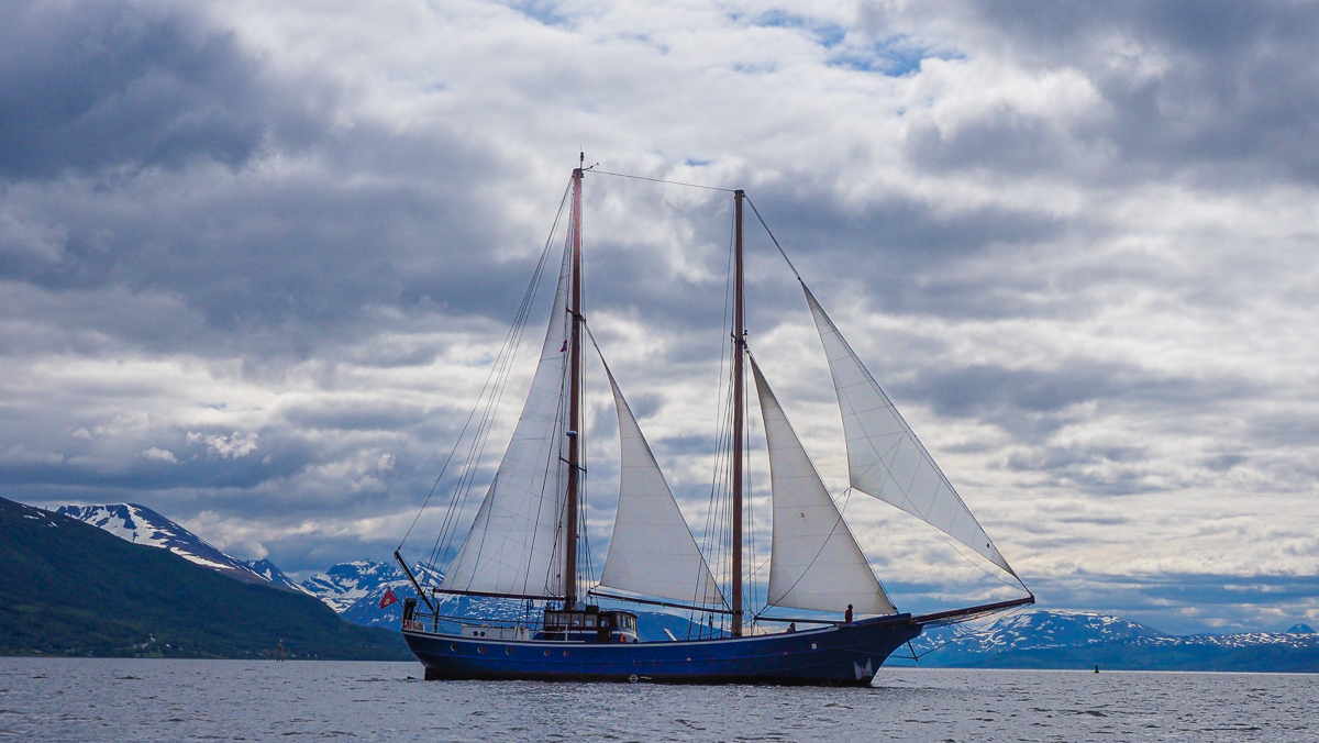 arctic-expedition-cap-au-nord