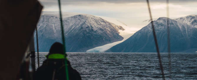 Par-dela-le-passage (1)